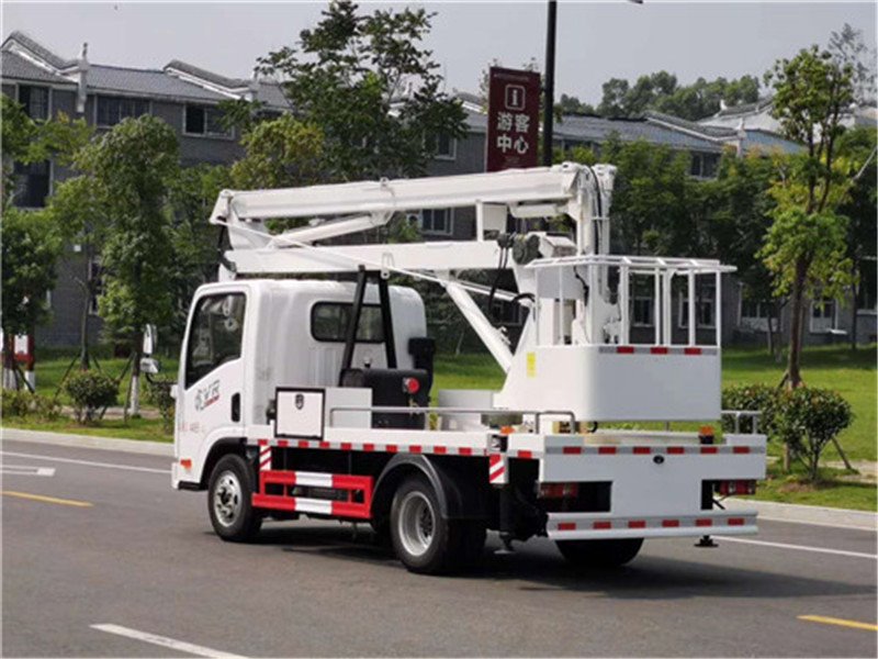 高空作業(yè)車作業(yè)后如何清潔