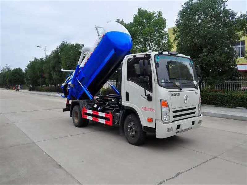 大運5方吸污車賺錢神器