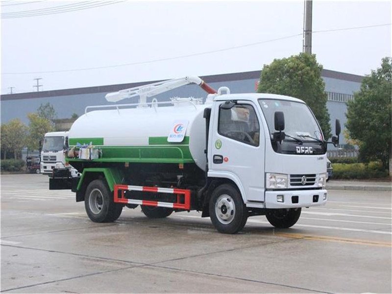 東風(fēng)D6吸糞車哪里買包送