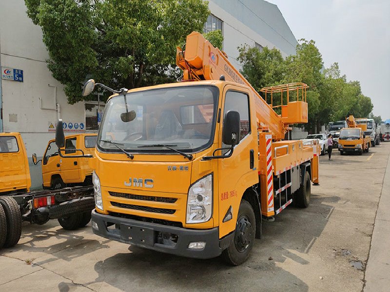 春困時(shí)節(jié)注意高空作業(yè)車用車安全