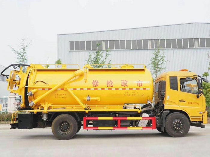 國(guó)六東風(fēng)天錦一體式14方清洗吸污車
