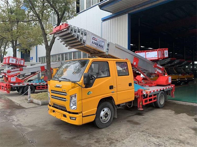 江鈴順達(dá)28米云梯搬遷作業(yè)車回本快