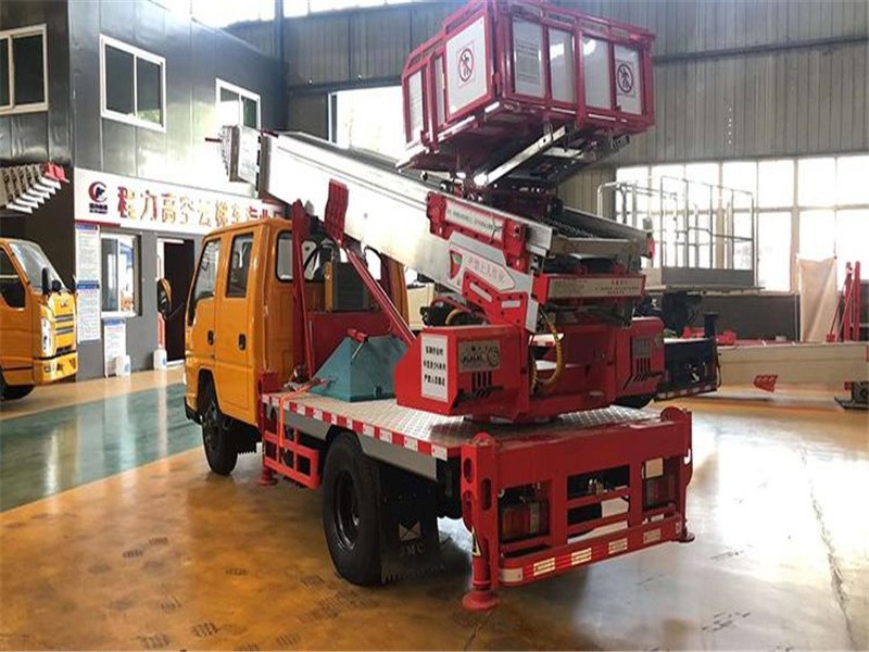 江鈴順達(dá)28米云梯搬遷作業(yè)車回本快
