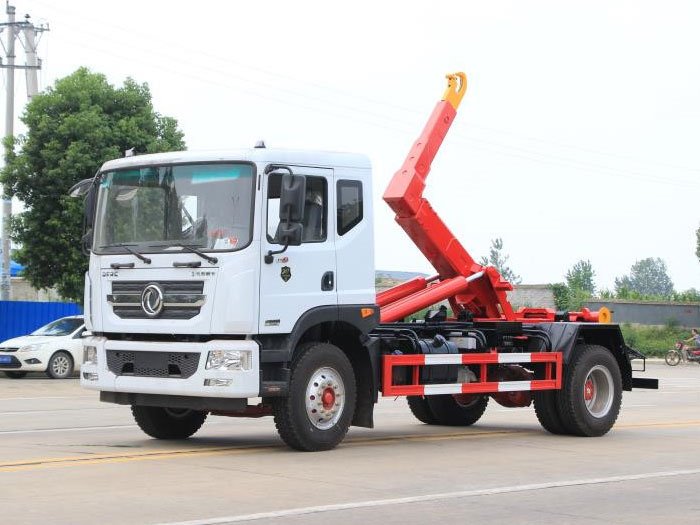 國(guó)六東風(fēng)D9多利卡15噸套臂垃圾車(chē)