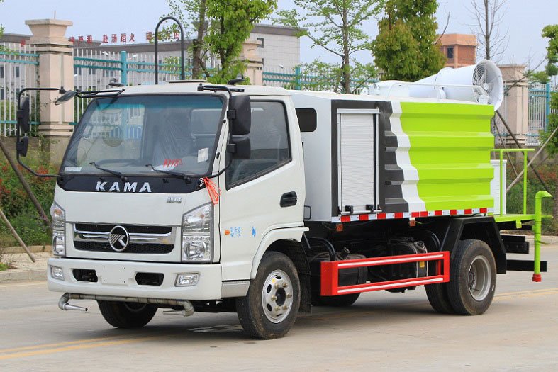 國六凱馬藍牌5噸多功能抑塵車