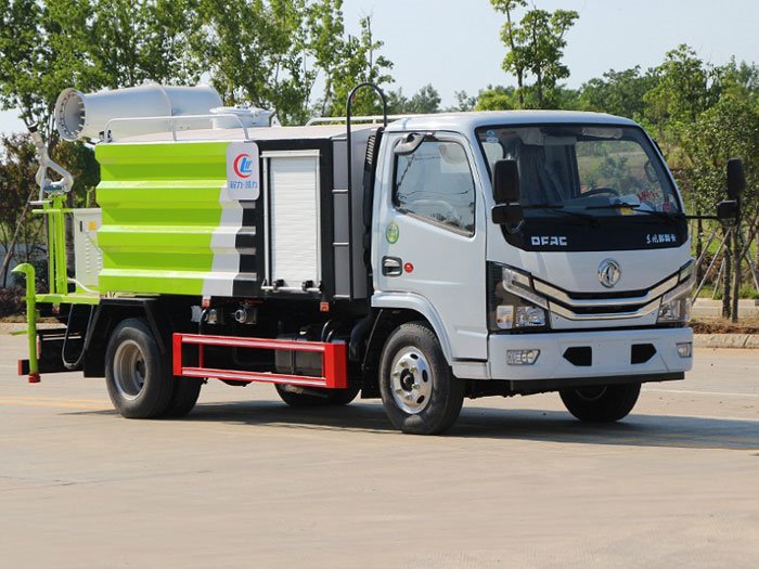 國六東風多利卡5噸多功能抑塵車
