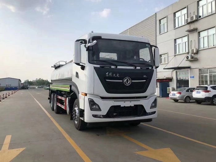 國(guó)六東風(fēng)天龍后八輪20噸噴霧車-綠化噴灑車