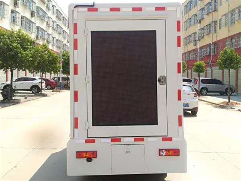 福田LED宣傳車一款非常不錯的車型