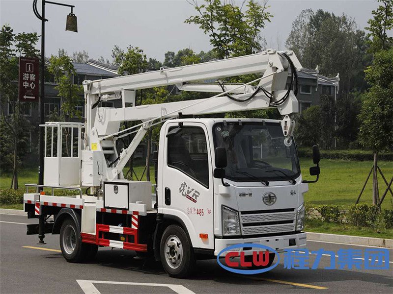 解放虎V藍(lán)牌13.5米國(guó)六高空升降作業(yè)車