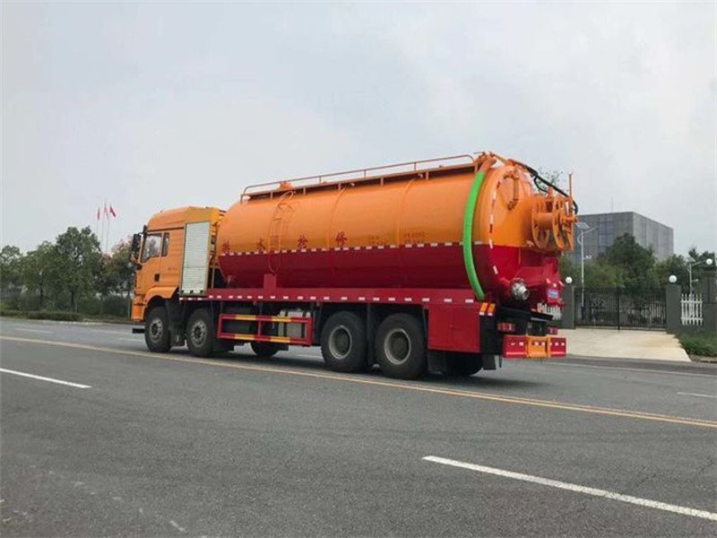 陜汽清洗吸污車配置