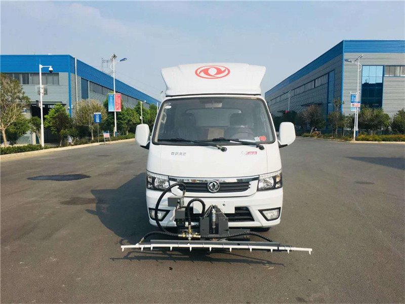 湖北路面養(yǎng)護(hù)車廠家直銷