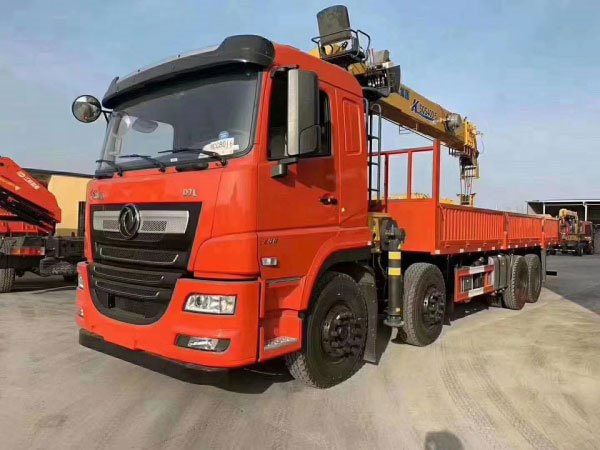 國六東風(fēng)暢銷D7前四后八6-20噸隨車吊