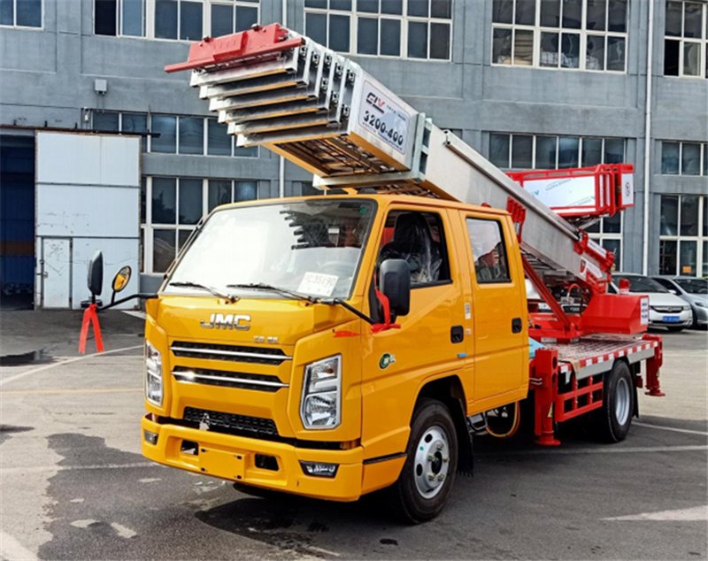 32米藍(lán)牌高空作業(yè)云梯車就選江鈴順達(dá)國(guó)六云梯車
