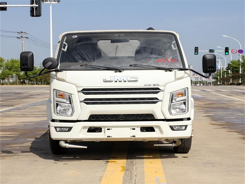 江鈴順達5噸灑水車生產廠家地址