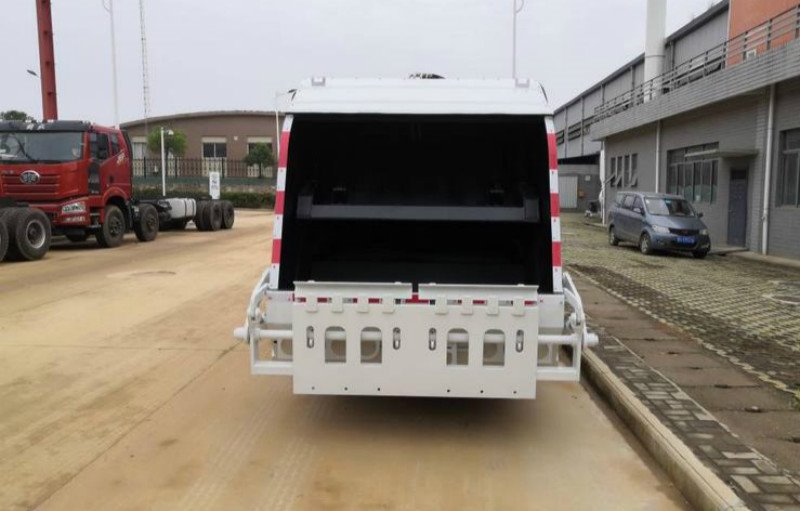壓縮式垃圾車操作手冊(cè)