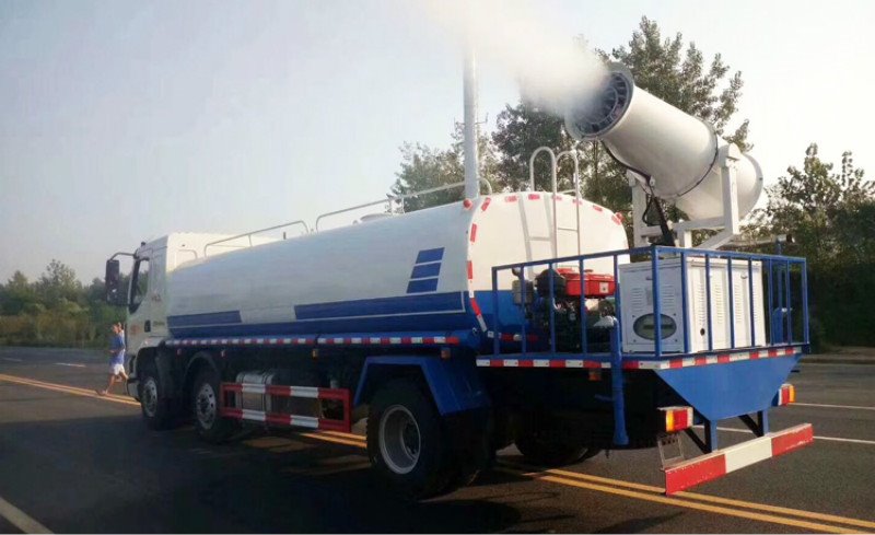 東風(fēng)柳汽灑水車效果不一般