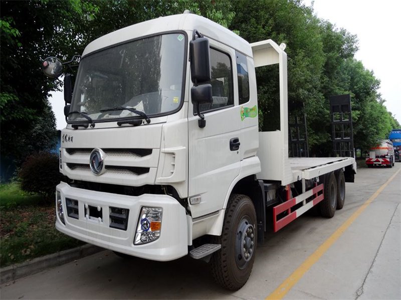 東風(fēng)特商后八輪平板運(yùn)輸車出售