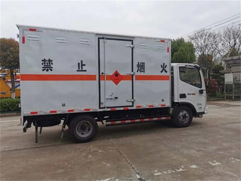 4.1米福田奧鈴易燃?xì)怏w廂式運(yùn)輸車周一報(bào)價(jià)