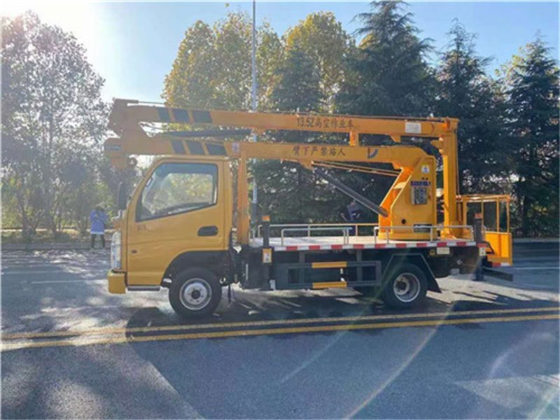 價格劃算的國六凱馬藍(lán)牌13.5米高空作業(yè)車