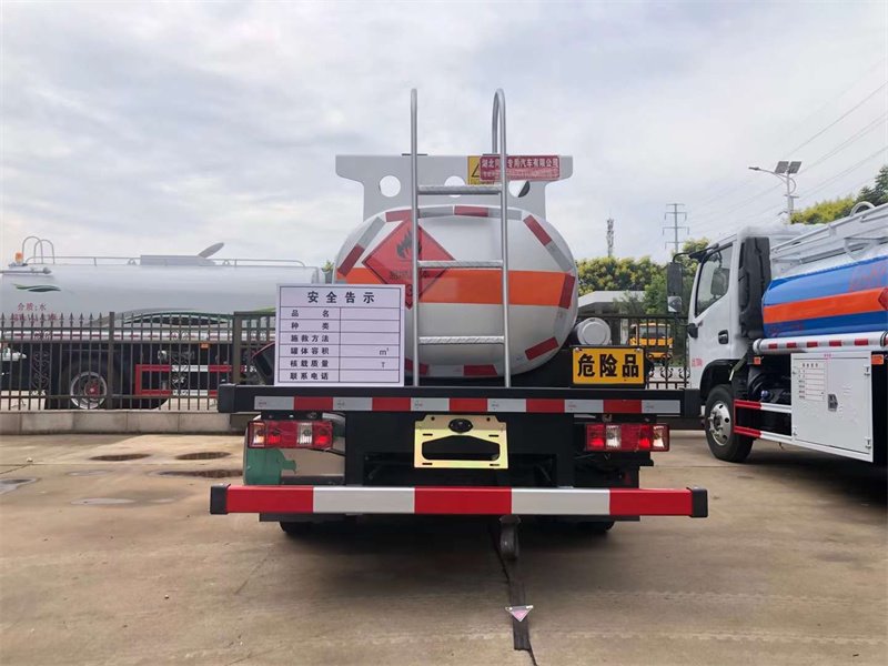 解放虎VR藍(lán)牌加油車廠家直銷