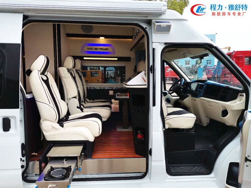 長(zhǎng)軸高頂B型房車國(guó)六福特新世代全順報(bào)價(jià)