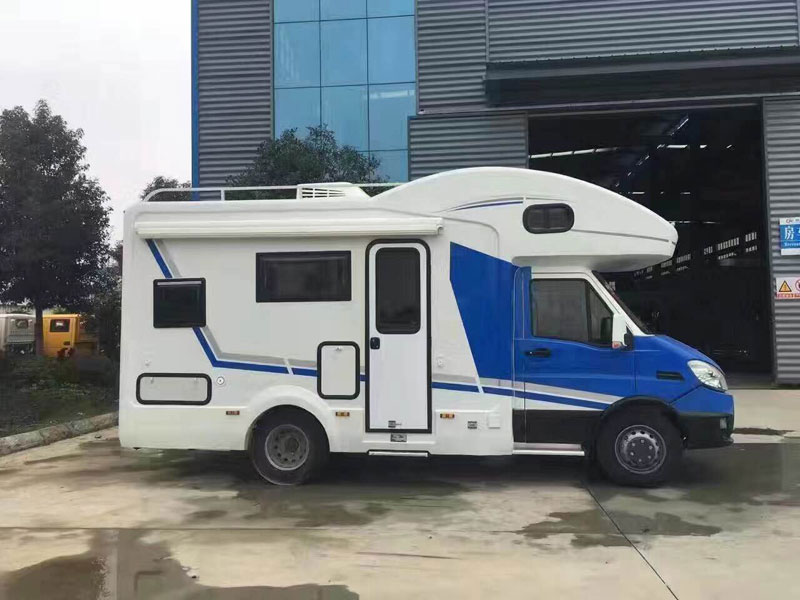 依維柯寶迪C型房車