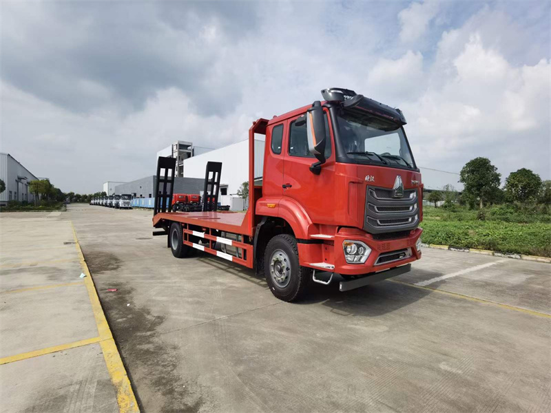 重汽豪沃單橋平板運(yùn)輸車廠家自產(chǎn)自銷