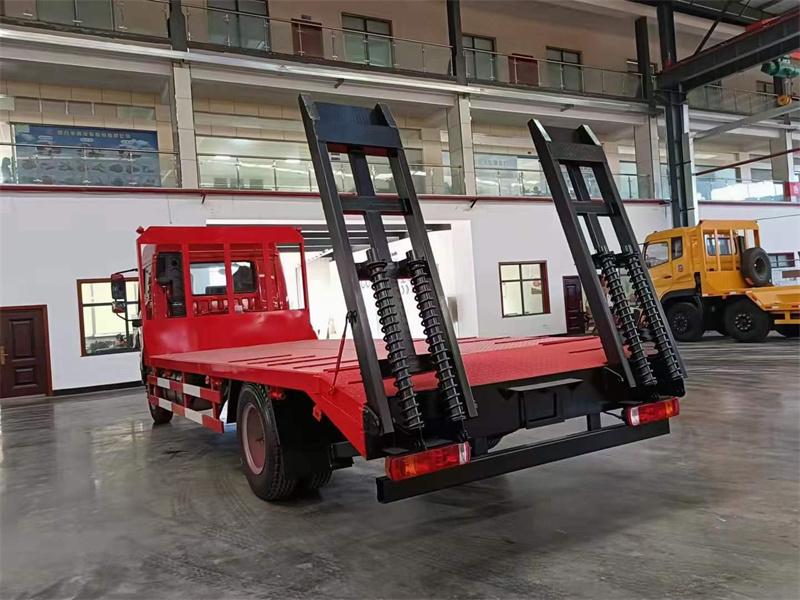 重汽豪沃平板車價(jià)格15萬內(nèi)
