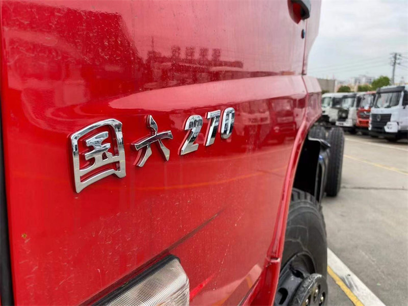 東風(fēng)后八輪平板運輸車分期付款
