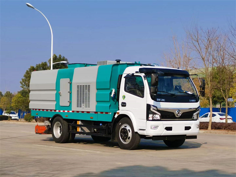 大多利卡后置濾桶吸塵車(chē)165馬力