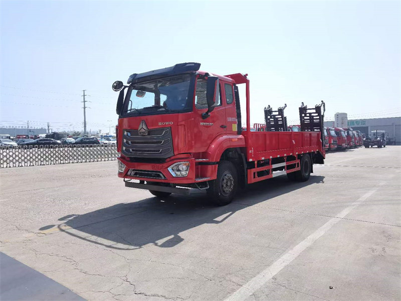 重汽??沃豪??平板車220馬力