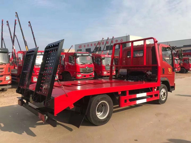重汽豪曼平板車