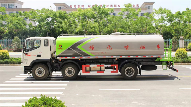 福田20方灑水車性價比高