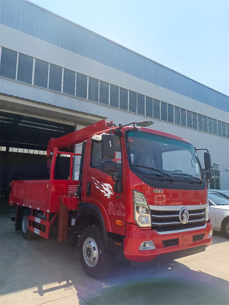 重汽王牌國六藍(lán)牌隨車吊