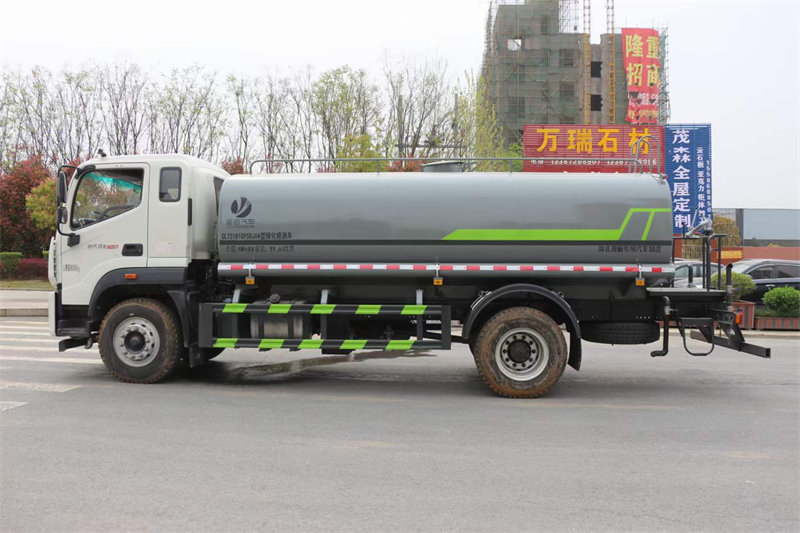 16方福田ES7灑水車銷量好