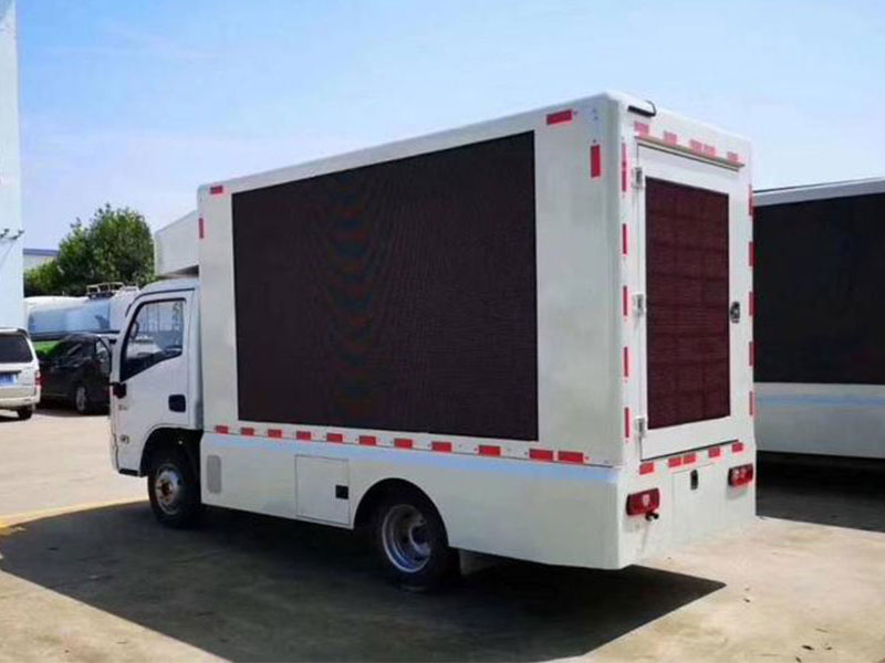國六躍進(jìn)雙排座廣告宣傳車