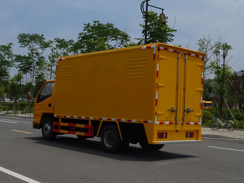 江鈴黃牌移動電源車