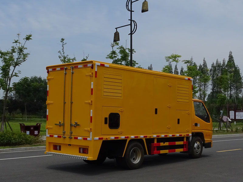 江鈴黃牌移動電源車
