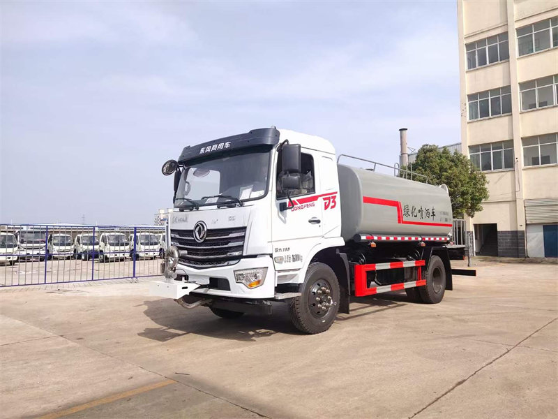 12方灑水車哪家性價(jià)高