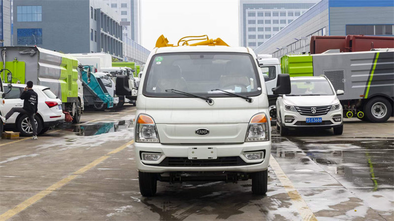 國六凱馬側(cè)裝壓縮垃圾車