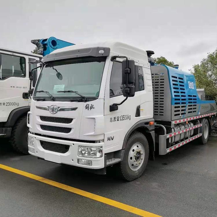 程力國六解放混凝土輸送泵車