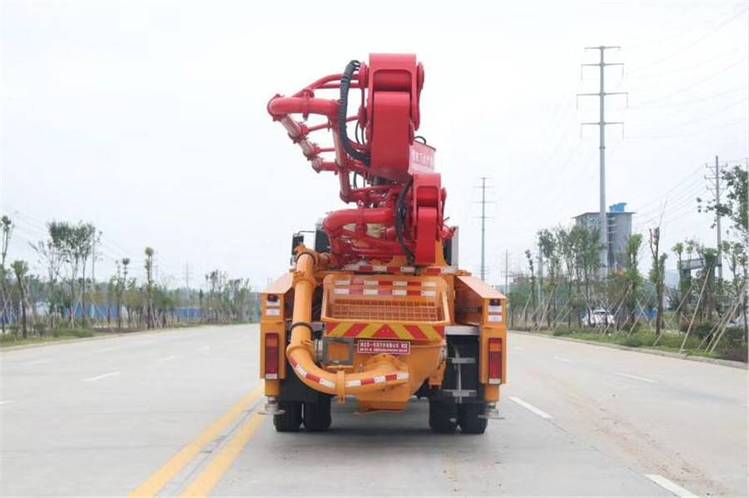 多功能36米臂架泵車