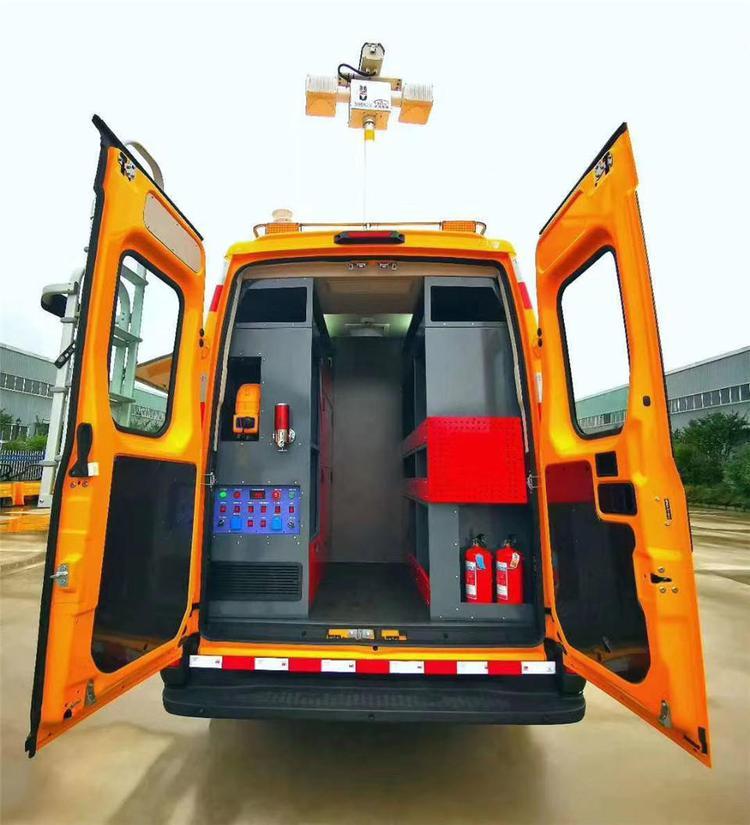 藍(lán)牌國六福特工程車 4-7座救險(xiǎn)電力工程車