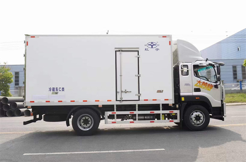 福田奧鈴大黃蜂冷藏車(國六)