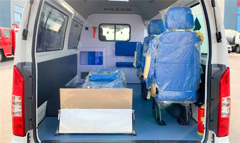 福特V362傷殘運送車