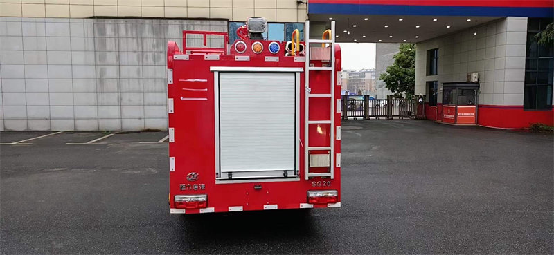 水罐消防車國六東風現(xiàn)車供應
