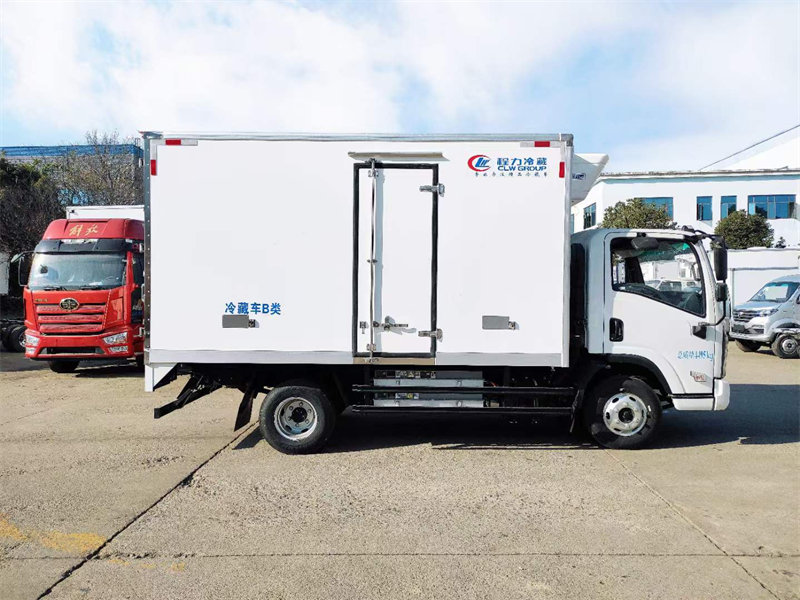 吉利增程式綠牌冷藏車