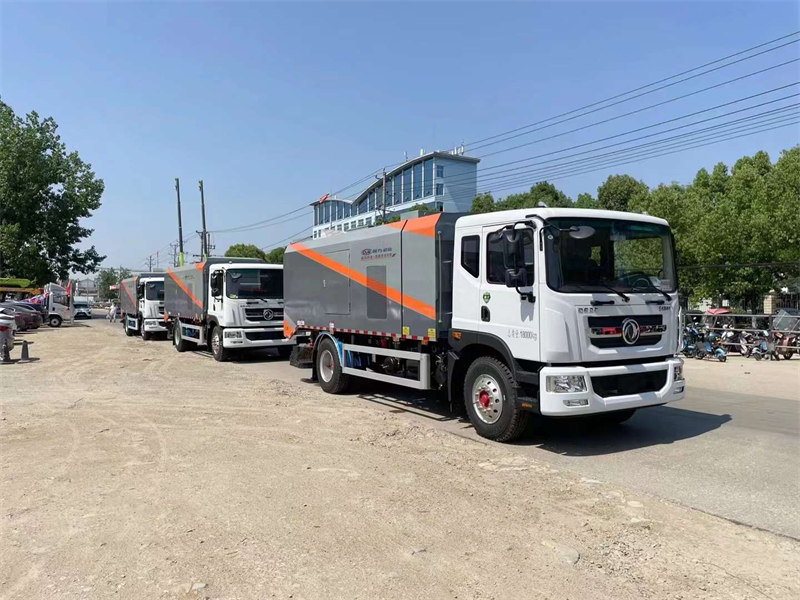 東風(fēng)D9吸塵車廠家直銷