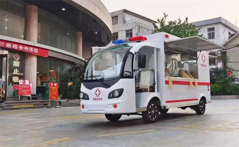 電動核酸檢測車圖片