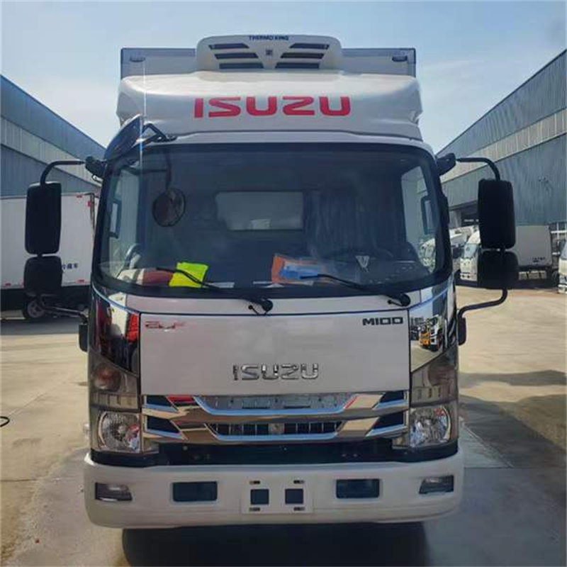 慶鈴五十鈴M100藍(lán)牌冷藏車